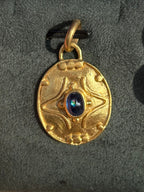 Colgante Manta – Bronce enchapado en Oro