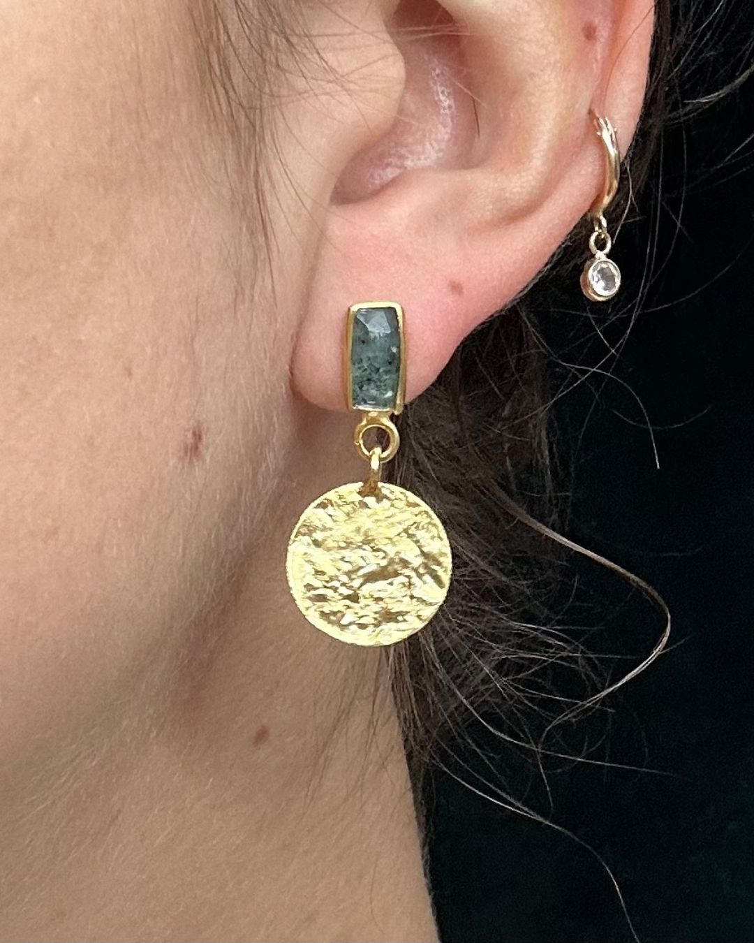 Aros Monetae – Bronce enchapado en Oro