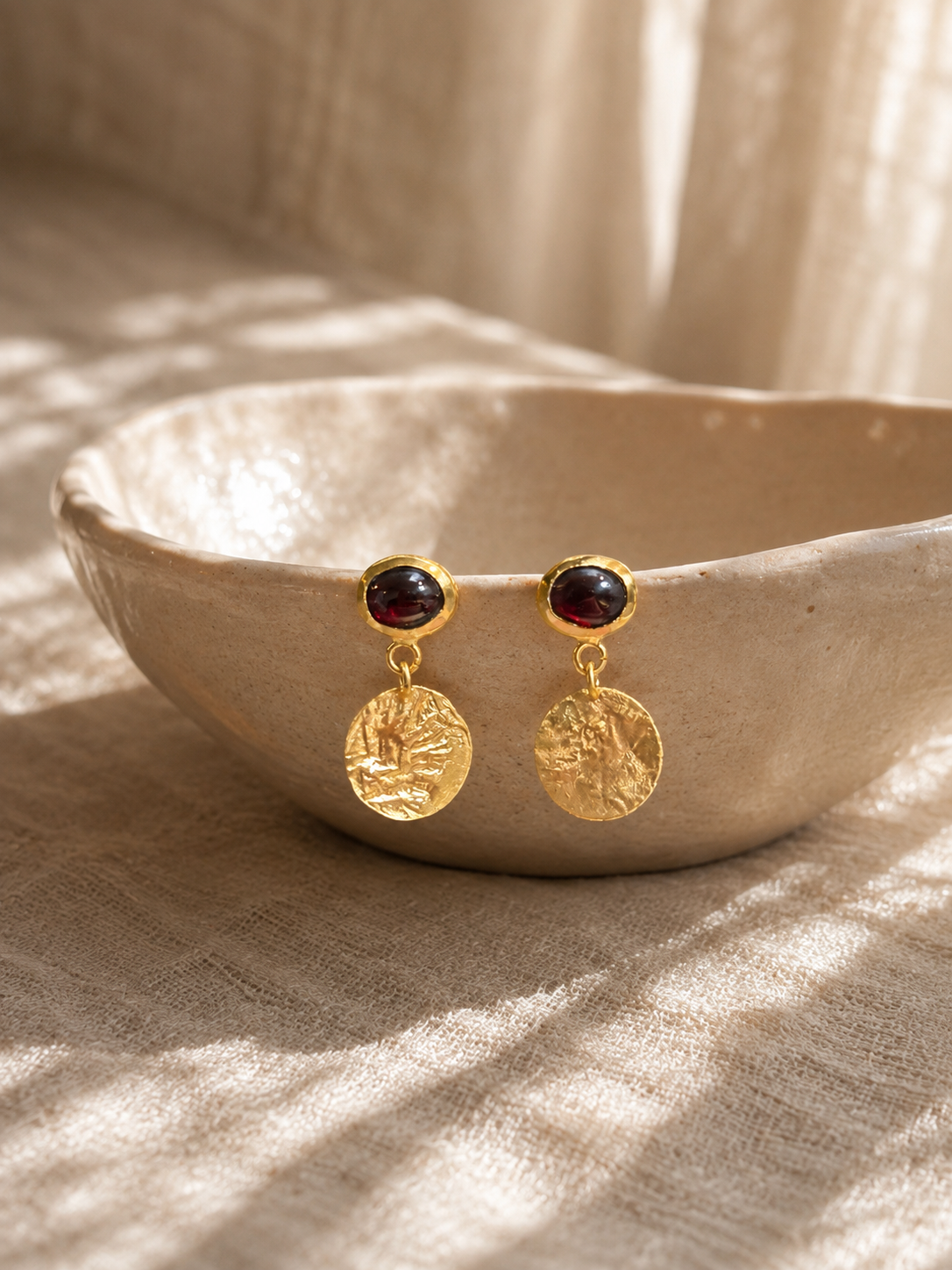 Aros Monetae – Bronce enchapado en Oro
