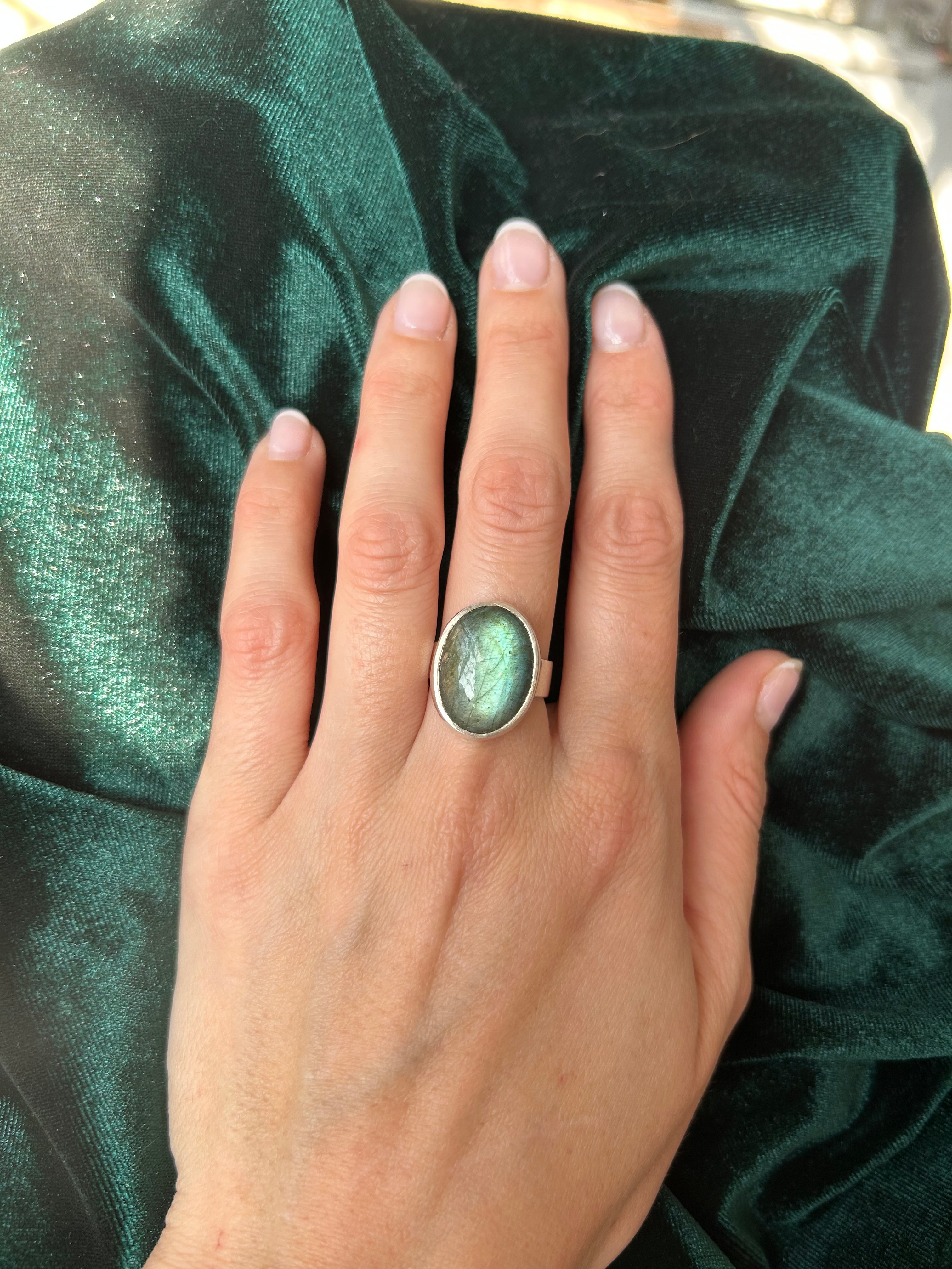 Anillo Ovale – Plata 950