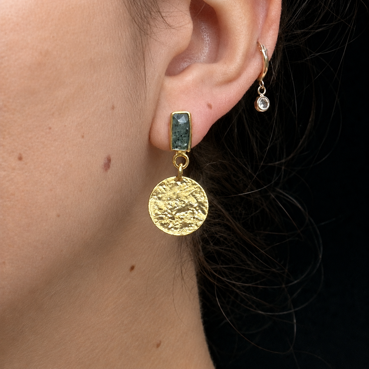 Aros Monetae – Bronce enchapado en Oro