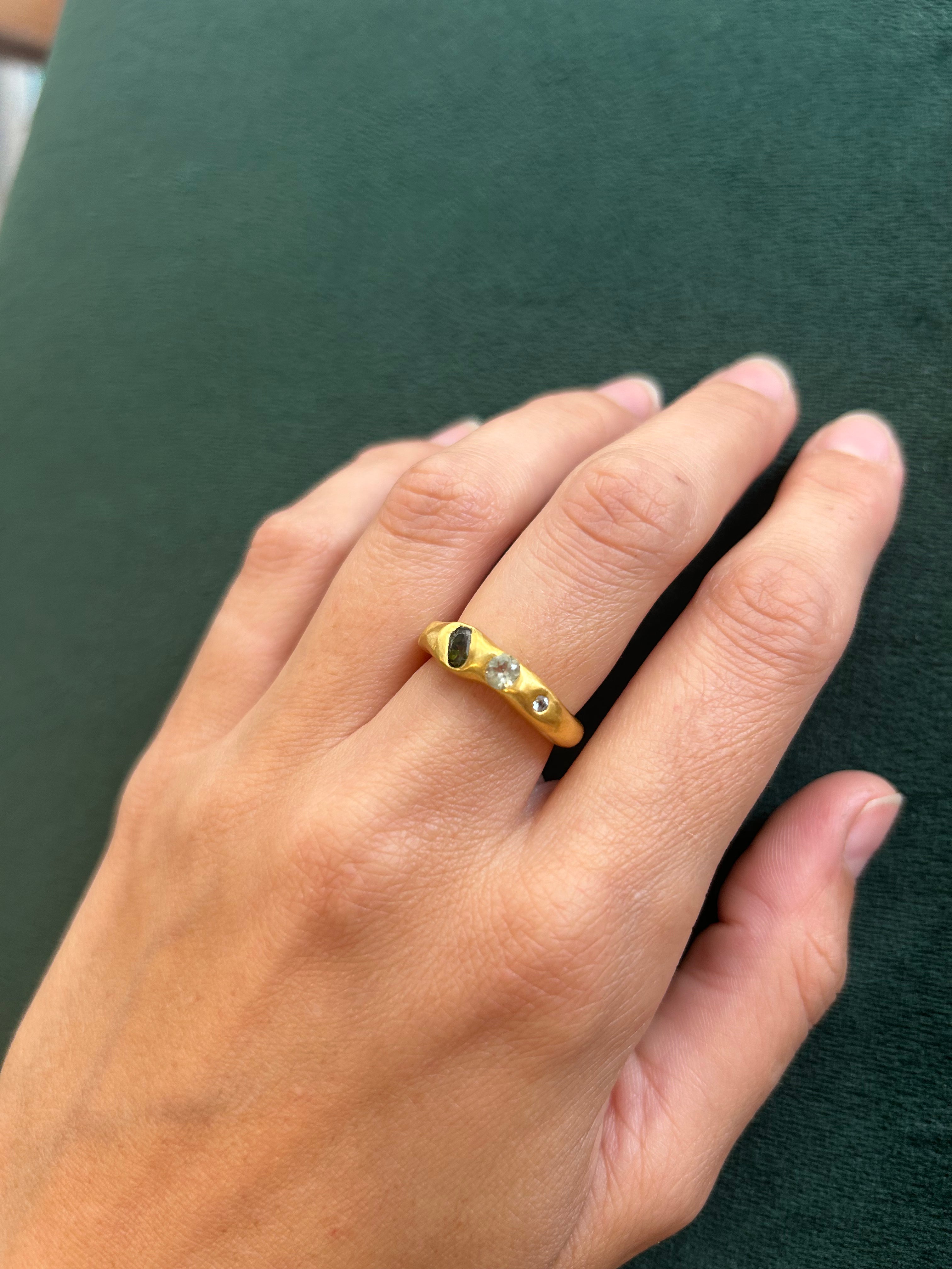 Anillo Nubes – Bronce enchapado en Oro