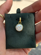 Colgante Perla Natural – Bronce enchapado en Oro