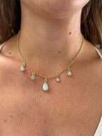 Collar Luna – Bronce enchapado en Oro