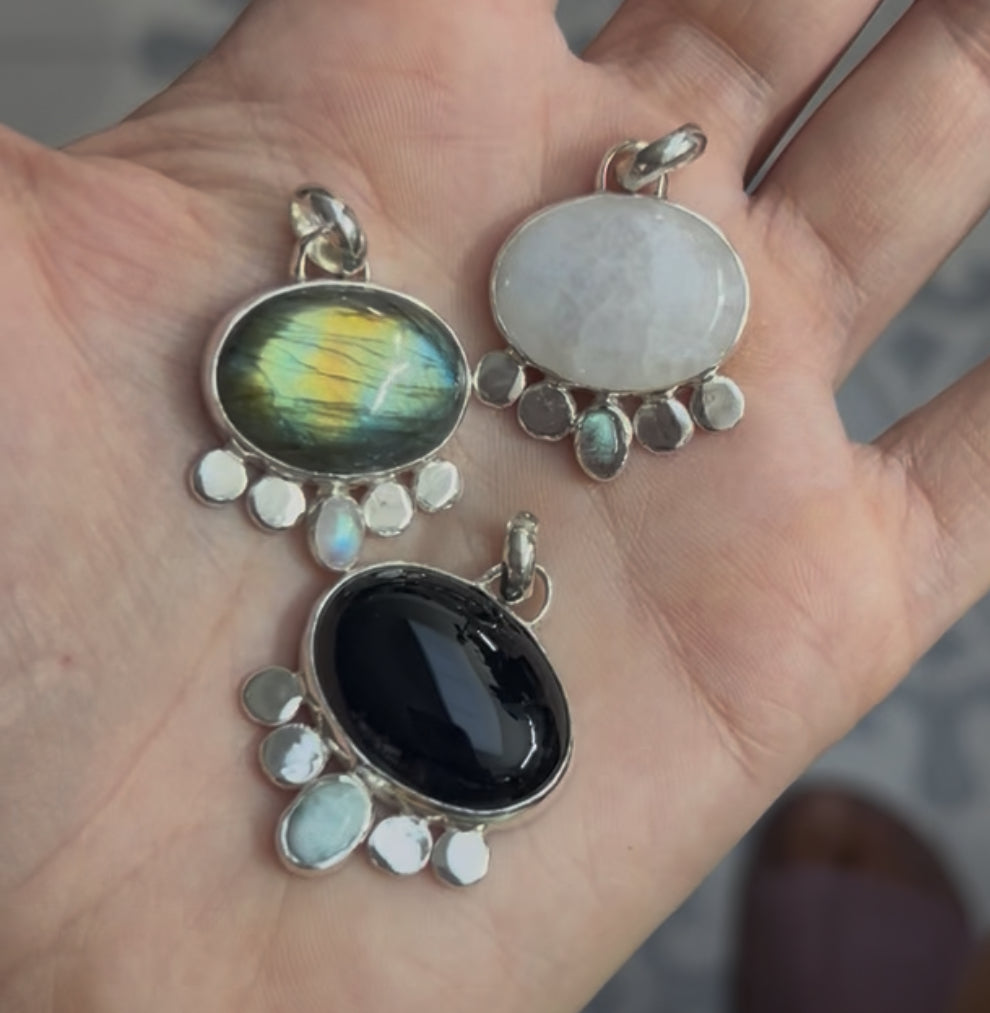 Colgante Avis – Plata 950