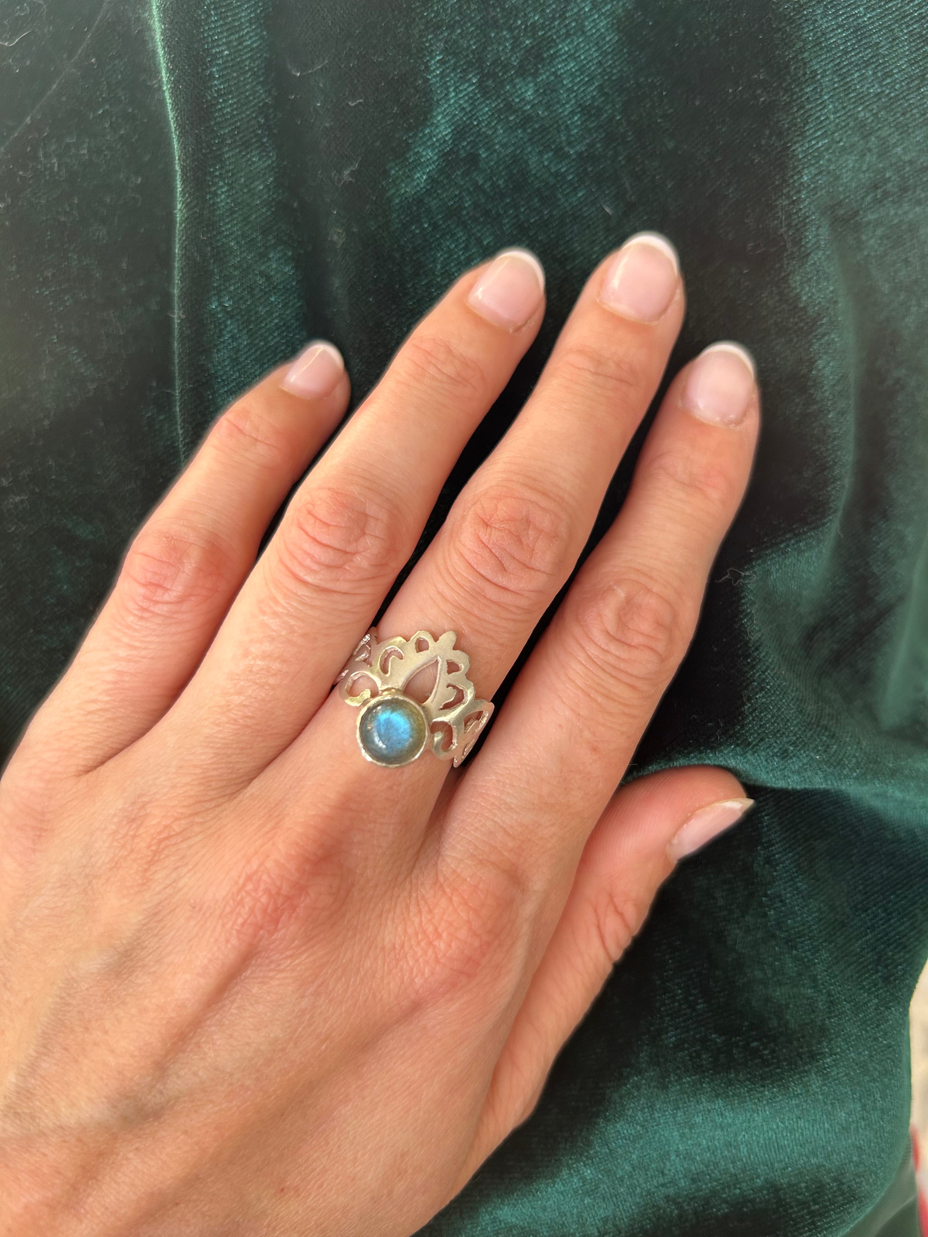 Anillo Ludovika – Plata 950