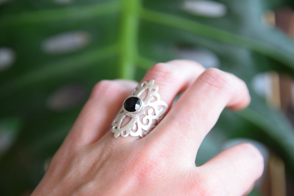 Anillo Abu – Plata 950