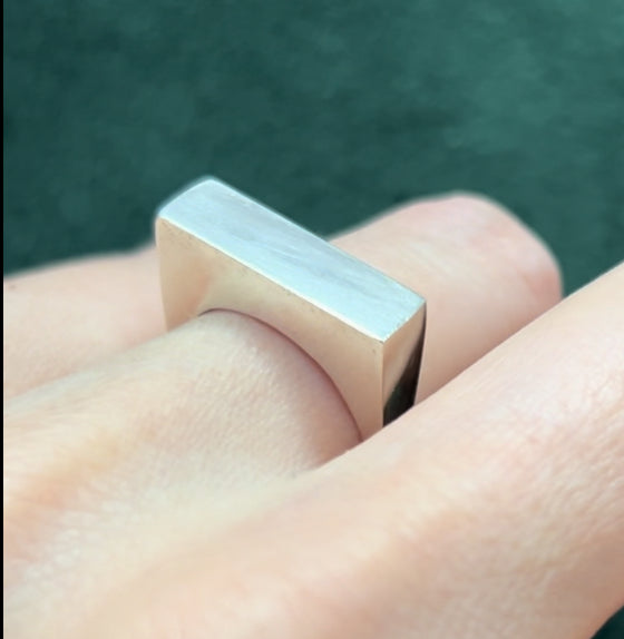 Anillo Sigillium Recto – Plata 950