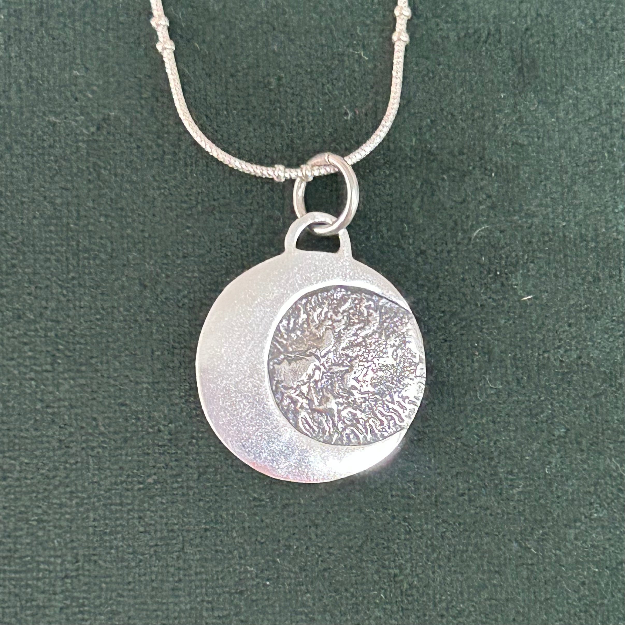 Workshop Medalla Lunar Cielo – Taller de Orfebrería